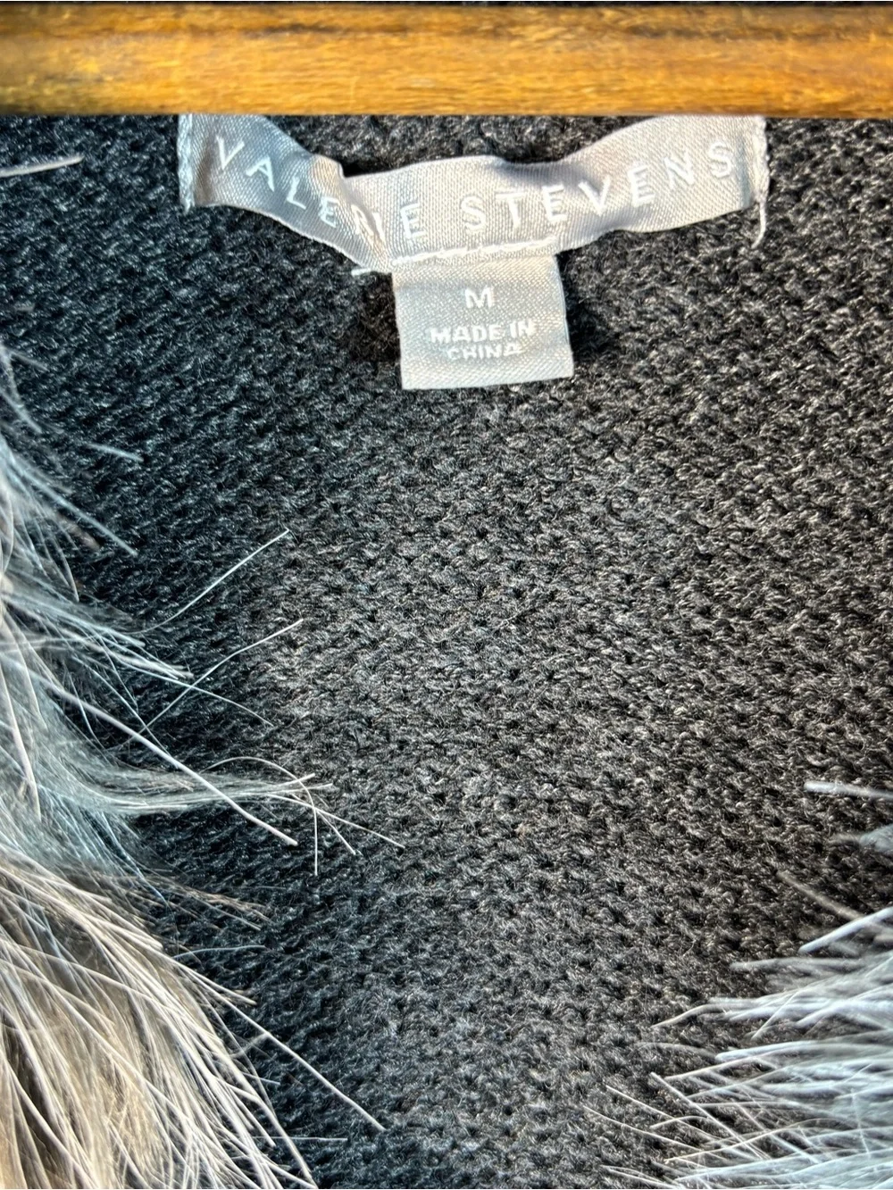 Valerie Stevens Women’s M Charcoal Gray Faux Fur Collar Sleeveless Cardigan